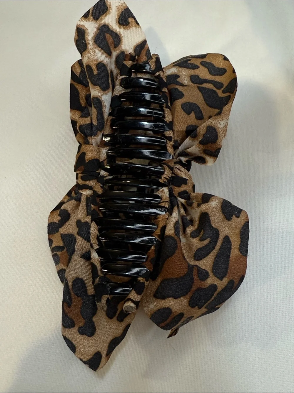 Leopard Print Fabric Bow Claw Clip Hair Accessory 4” Statement 90s NWOT Cheetah